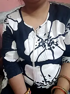 Snapshot of Gujju_bhabhi69 chatting on 04.15.26 Gujju bhabhi69 online show from 04.15.26