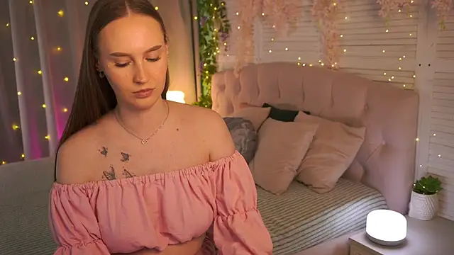 ViMilka online show from 03.25.26