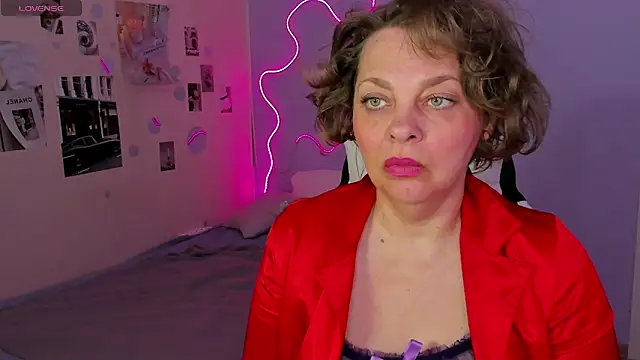 Nancy Parker online show from 04.18.26