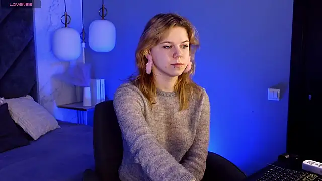 ElizabethVane online show from 03.31.26