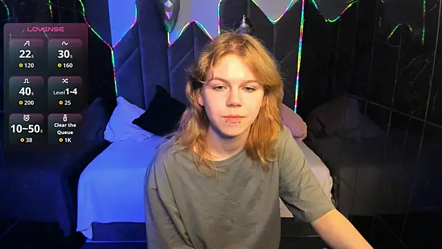 ElizabethVane online show from 04.14.26