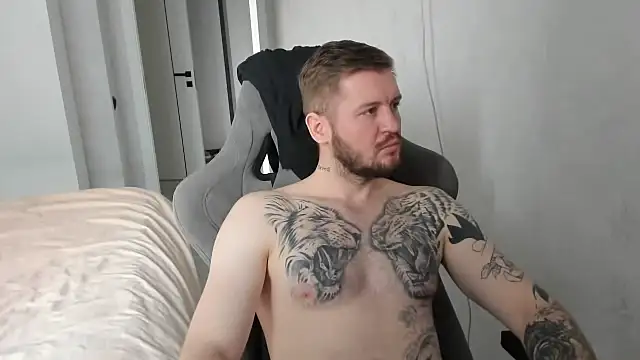 pinkbodnar online show from 04.18.26