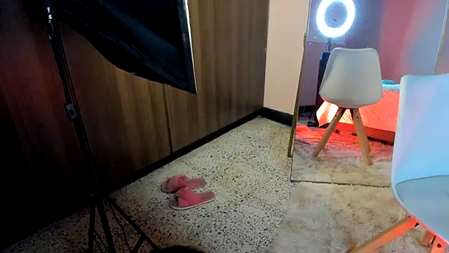 Samiramalek22 online show from 04.02.26