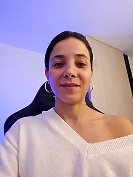 miaeyex online show from 04.15.26