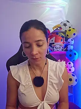 miaeyex online show from 06.24.26