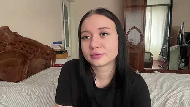 Sofi Funny online show from 04.14.26