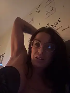 Eviehudson online show from 04.06.26