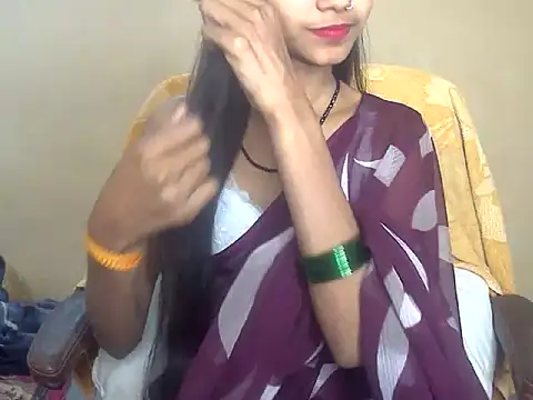 QueenOfDesire01 online show from 04.05.26