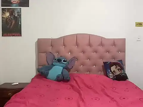 sakuraluna  online show from 03.26.26