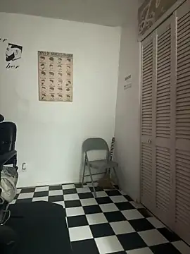 TSROYALE7527 online show from 04.13.26