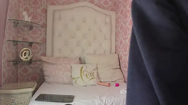 Mini Rouse online show from 04.10.26