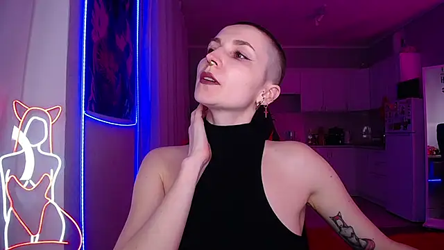 Hope Foxter online show from 04.18.26