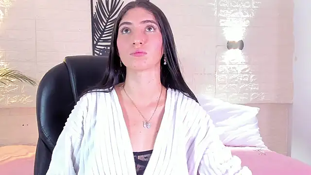 Valeria noir online show from 03.20.26