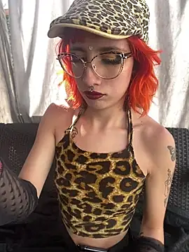 Alice Hecatee online show from 03.25.26