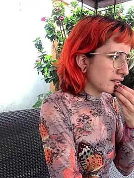 Alice Hecatee online show from 03.31.26