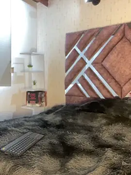 Alice Hecatee online show from 04.11.26