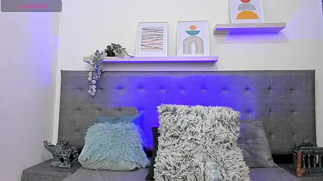 Andrew restrepoo online show from 04.18.26