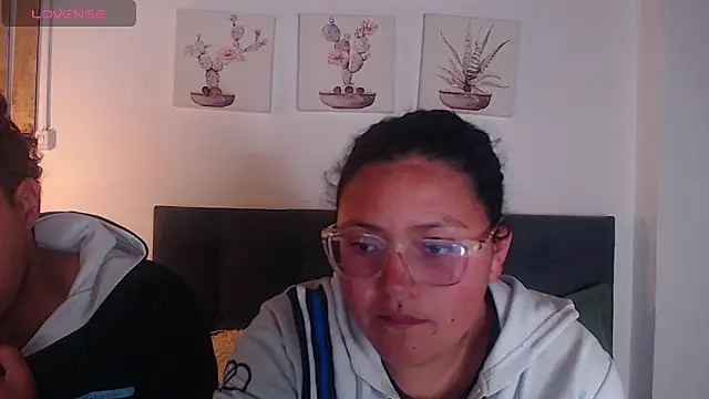 naughtycouplex  online show from 04.06.26