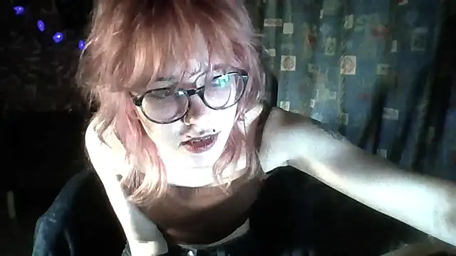 whiny emo boi online show from 04.05.26