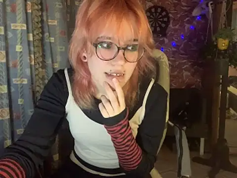 whiny emo boi online show from 04.09.26