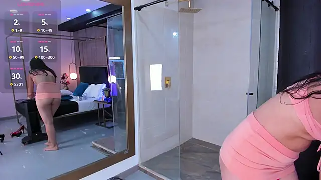 hayli monroe online show from 04.16.26