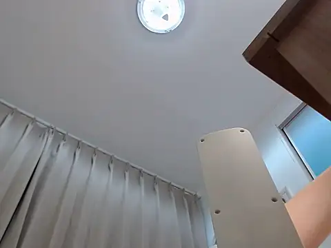 XI-XI-668 online show from 03.25.26