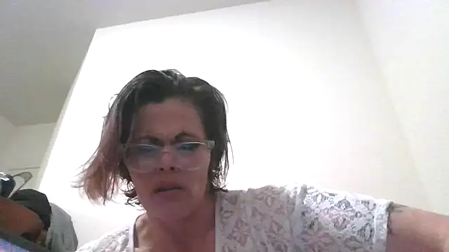 kitty-kitten82 online show from 03.24.26