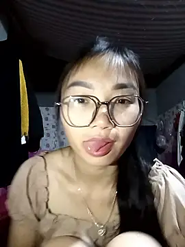 emmasexy2k online show from 04.03.26