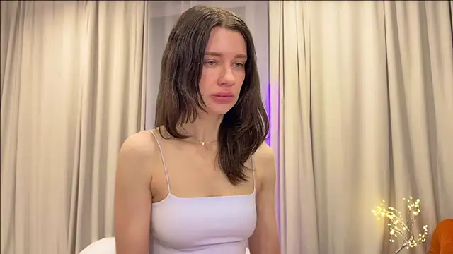 Nicolekira online show from 04.08.26