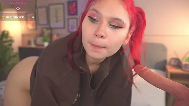  TomieFern  online show from 04.06.26