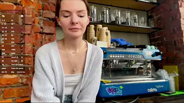 AnnWaddie online show from 03.26.26