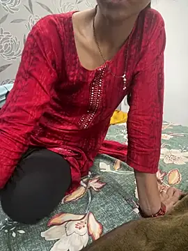 Pari lovers online show from 05.14.26