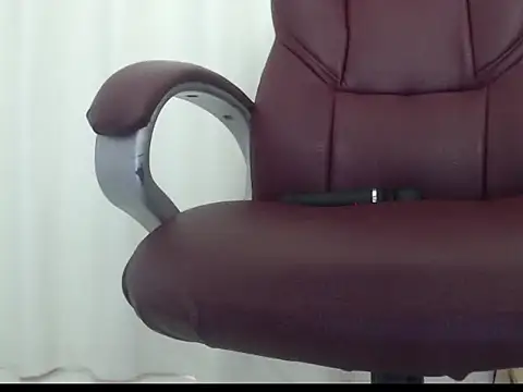 MommyLatina online show from 03.28.26