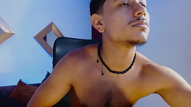 Vezzx online show from 04.15.26