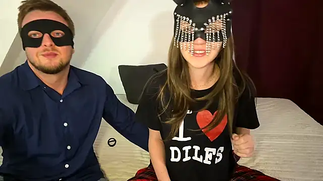 BunnyMeetsDilf online show from 03.26.26