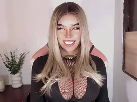 Zandralopez online show from 03.30.26