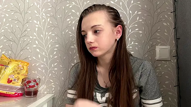 TatumLage online show from 04.11.26