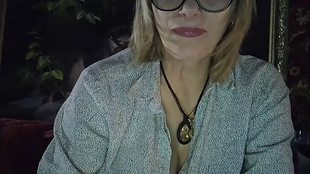 Lia Rayss online show from 03.29.26