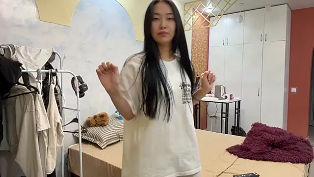 SinaGervasi online show from 04.13.26