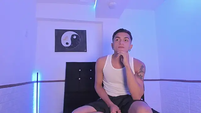 KendallRain online show from 04.18.26