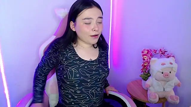 Snapshot of Nahia_Brm chatting on 03.29.26 Nahia Brm online show from 03.29.26