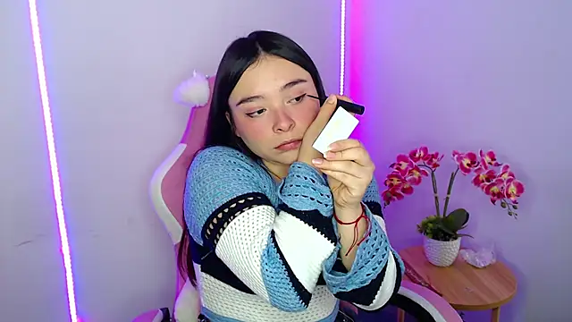 Snapshot of Nahia_Brm chatting on 04.07.26 Nahia Brm online show from 04.07.26