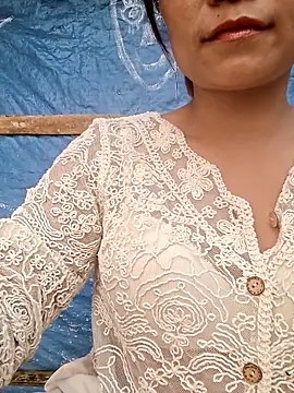 maymay121 online show from 04.15.26