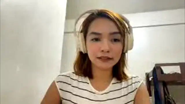 Snapshot of NoreenPierotti chatting on 03.18.26 NoreenPierotti online show from 03.18.26