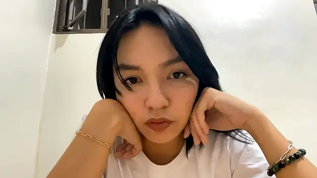 Snapshot of NoreenPierotti chatting on 04.03.26 NoreenPierotti online show from 04.03.26