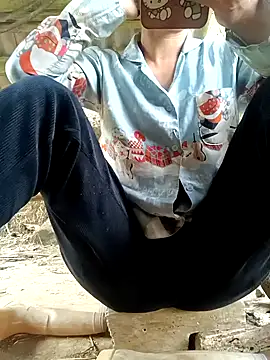 NIANIAKUTE online show from 04.11.26