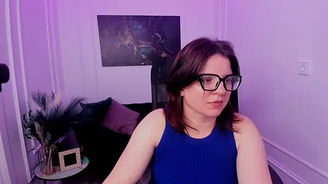 AmeliaDateri online show from 03.28.26