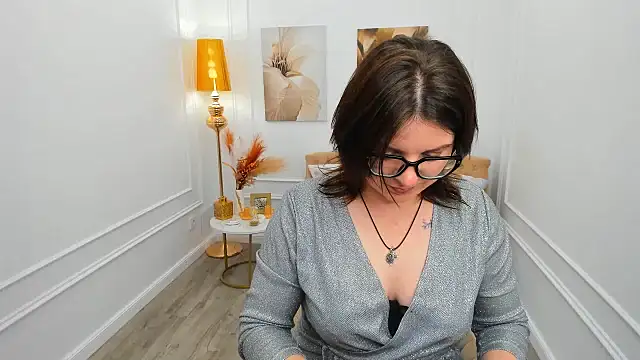 AmeliaDateri online show from 04.09.26