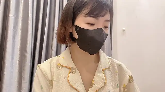 Ryo-Jisoo online show from 03.25.26