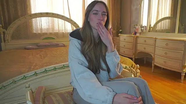 AlinaGach online show from 04.02.26